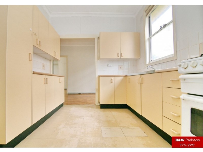 64 Horsely Road, Panania NSW 2213