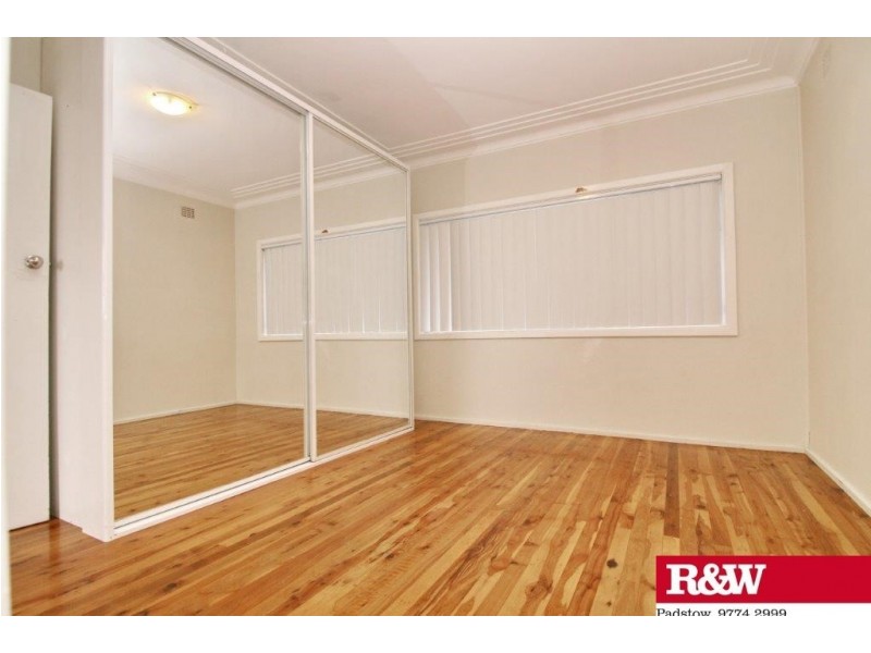 2 Tony Crescent, Padstow NSW 2211