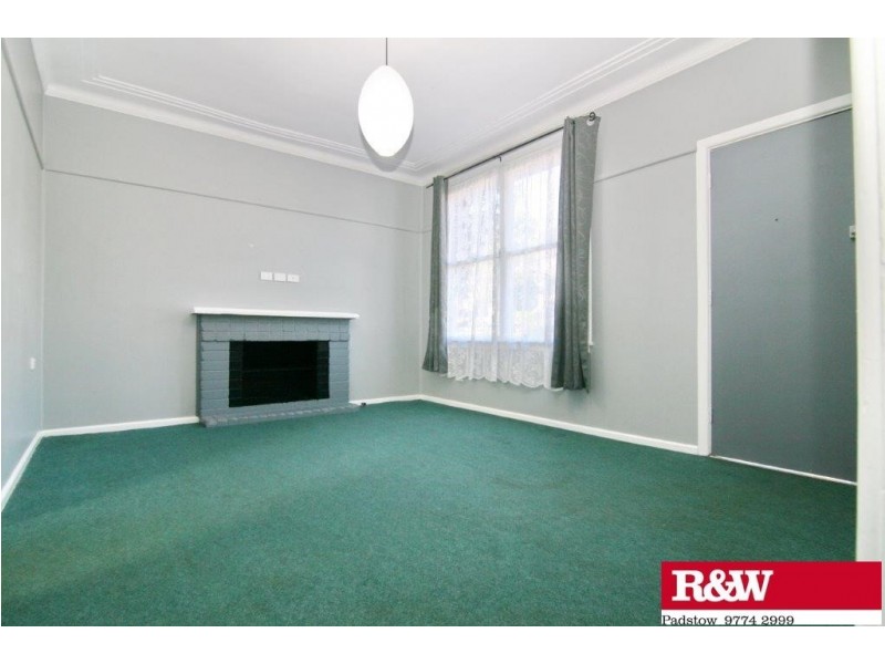 30 Wyatt Avenue, Padstow NSW 2211