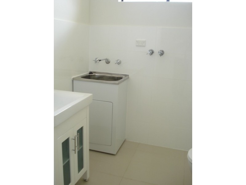 39A Tompson Rd, Revesby NSW 2212