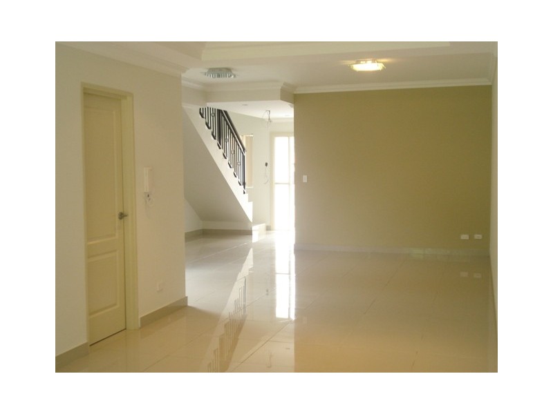 39A Tompson Rd, Revesby NSW 2212