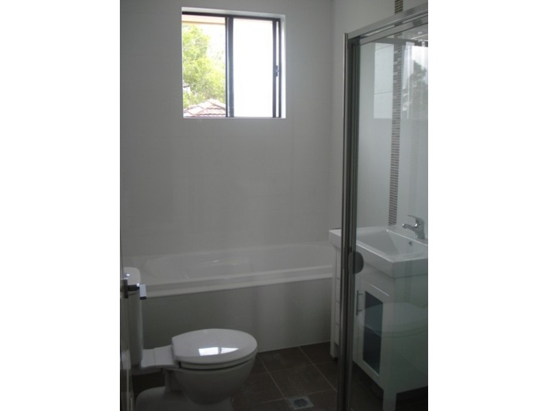 39A Tompson Rd, Revesby NSW 2212