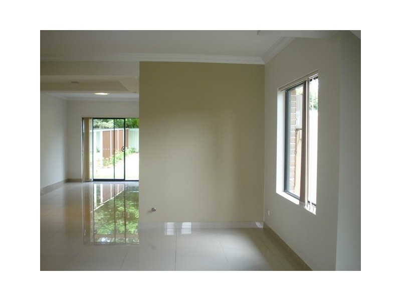 39A Tompson Rd, Revesby NSW 2212