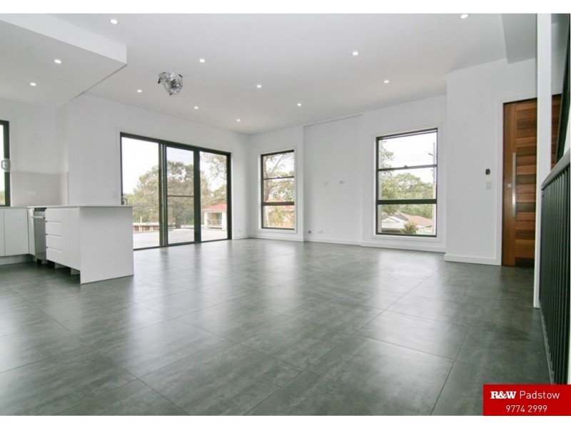 112 Centaur Street, Revesby Heights NSW 2212