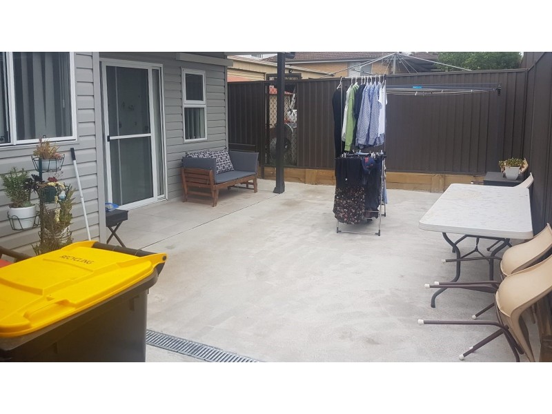 1/31A Gowland Parade, Panania NSW 2213