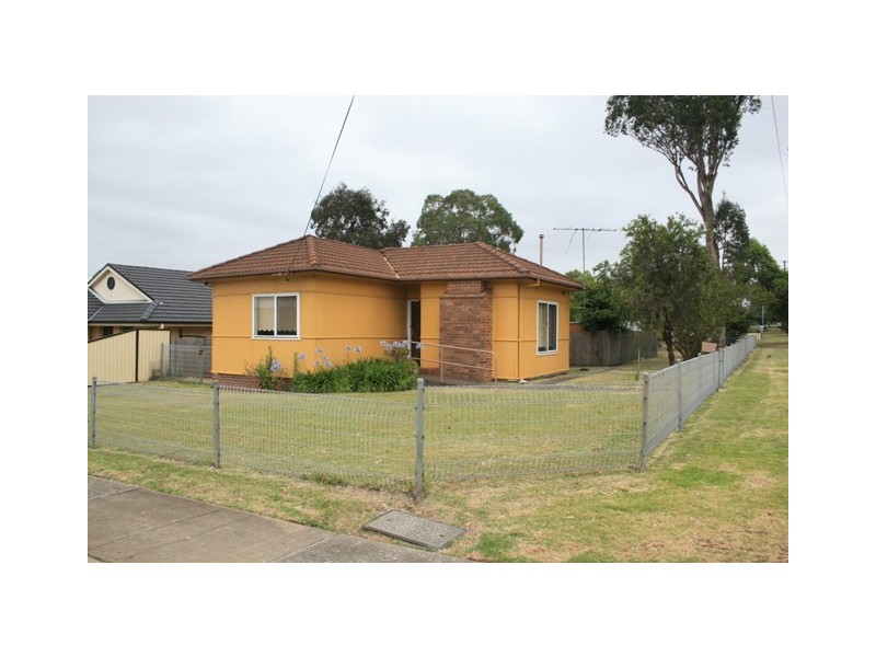 10 Beaconsfield Street, Revesby NSW 2212