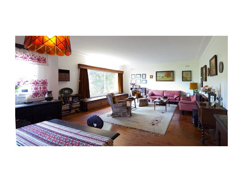 32 Doris Street, Picnic Point NSW 2213