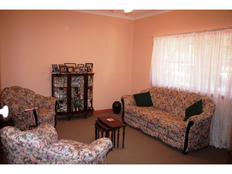 8 Wilberforce Road, Revesby NSW 2212