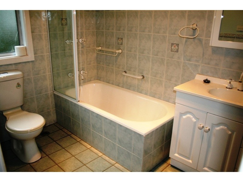 16 Hall Cres, Padstow NSW 2211