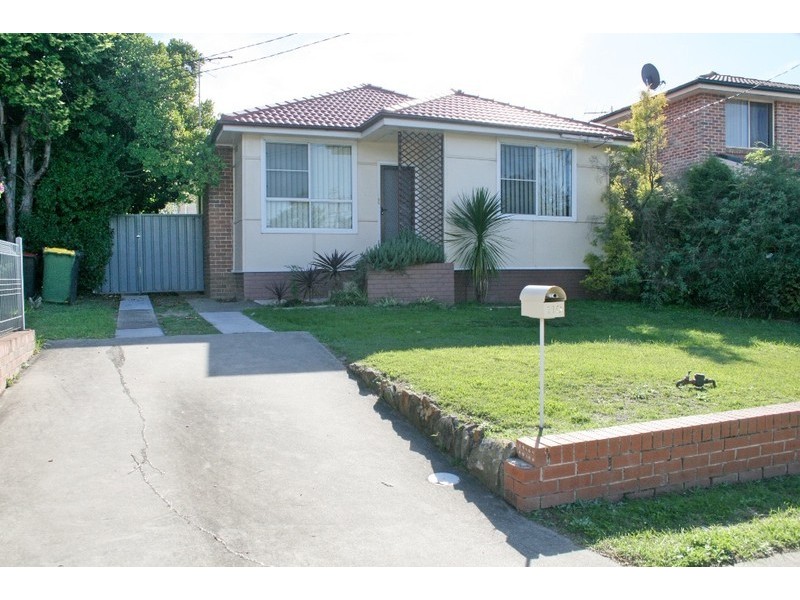 110 Davies Road, Padstow NSW 2211