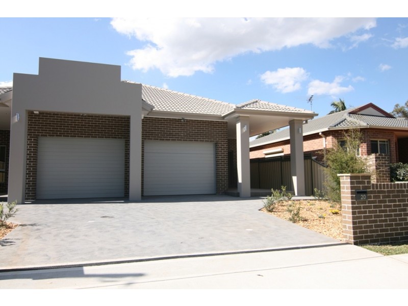 20 Cook Crescent, East Hills NSW 2213
