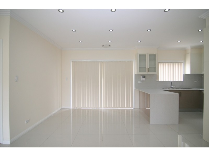 10 Beaconsfield Street, Revesby NSW 2212