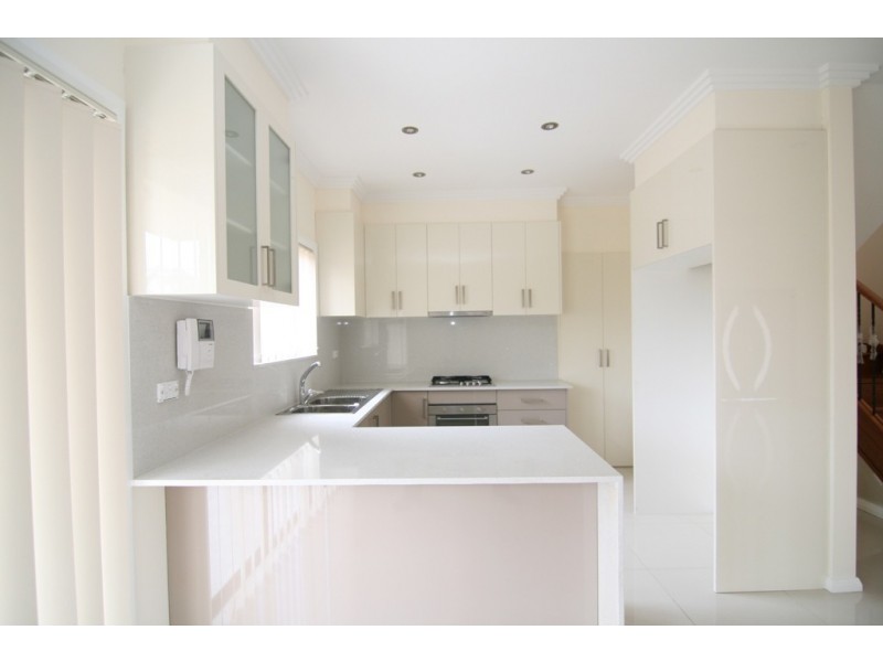 10 Beaconsfield Street, Revesby NSW 2212