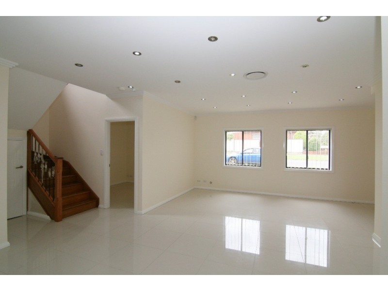 10 Beaconsfield Street, Revesby NSW 2212