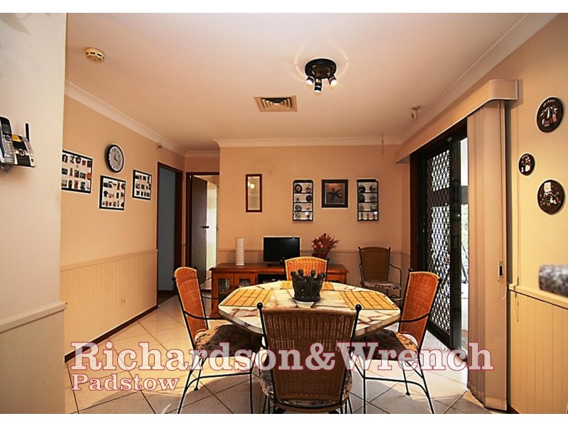 20 Elouera Crescent, Moorebank NSW 2170