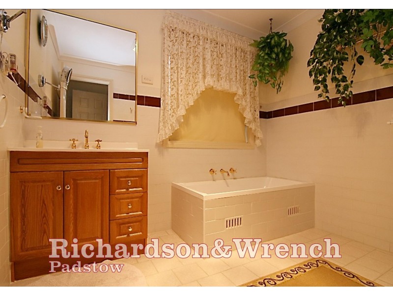 3/144 Horsley Road, Panania NSW 2213