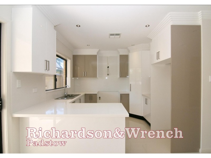 15a Worsley St, East Hills NSW 2213