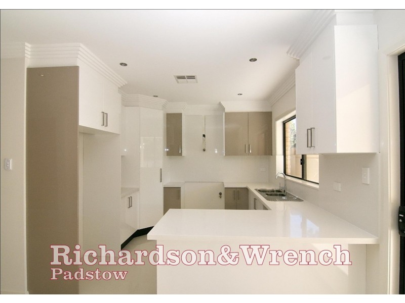 15 Worsley Street, East Hills NSW 2213