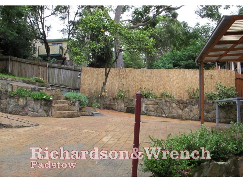 35 Valley Road, Padstow Heights NSW 2211