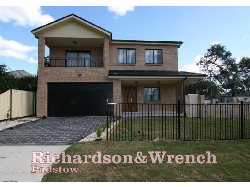 2 Fenton Street, Panania NSW 2213