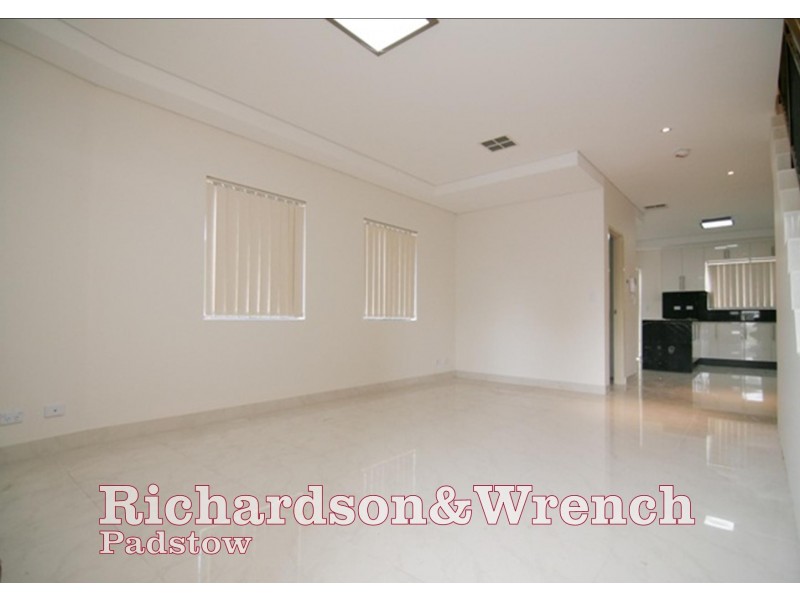 14 Mahnken Avenue, Revesby NSW 2212