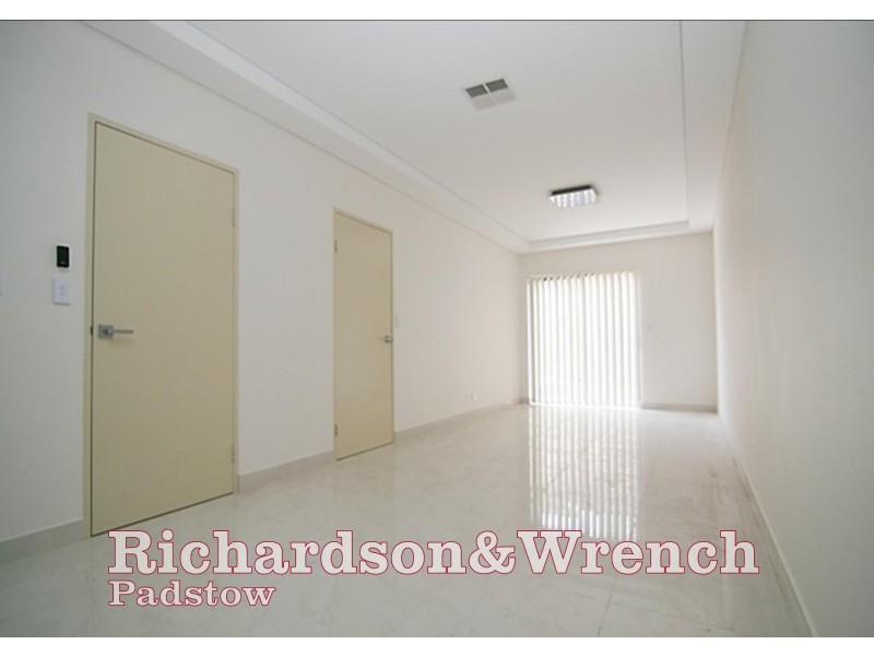 14 Mahnken Avenue, Revesby NSW 2212