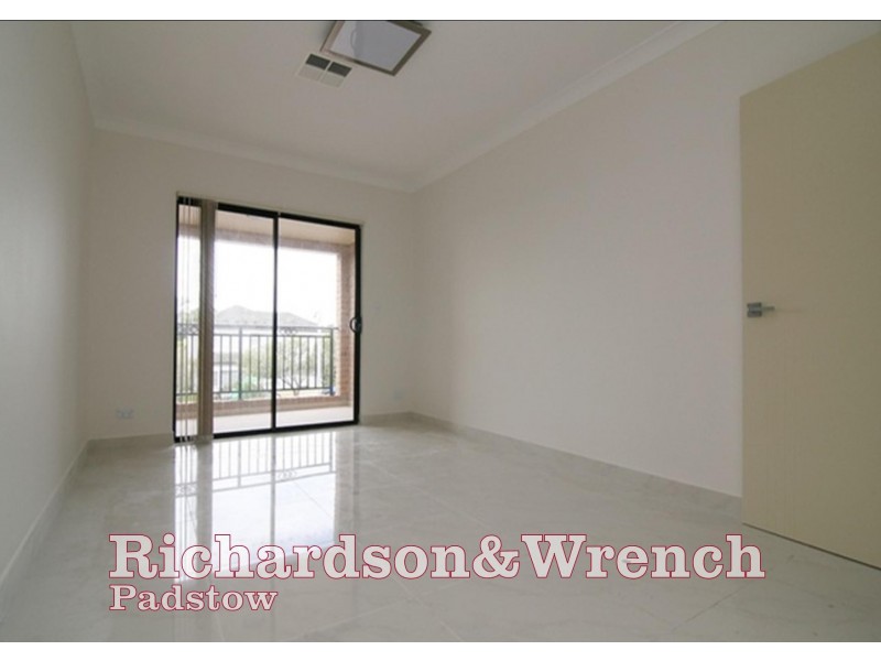 14 Mahnken Avenue, Revesby NSW 2212