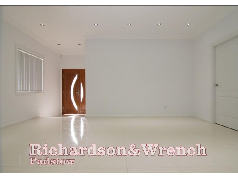 1a Cammarlie St, Panania NSW 2213