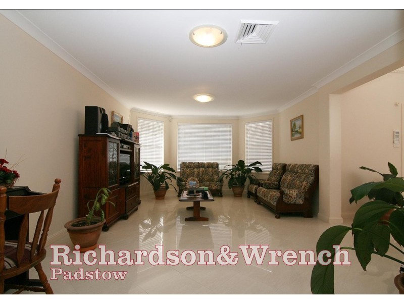 55 Boronia Dr., Voyager Point NSW 2172