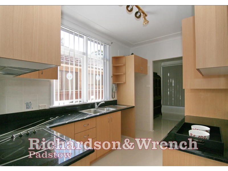 30 IAN CRESCENT, Chester Hill NSW 2162