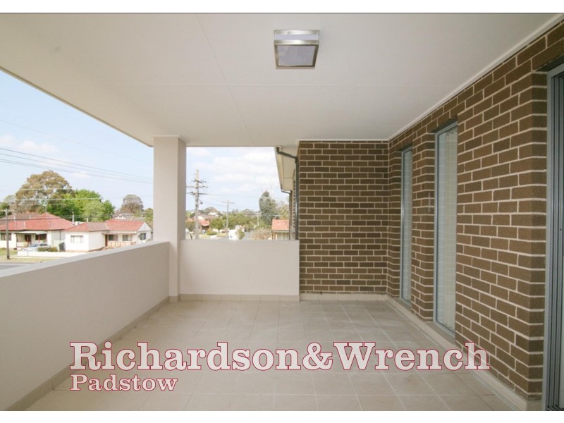 28 Beaconsfield Street, Revesby NSW 2212