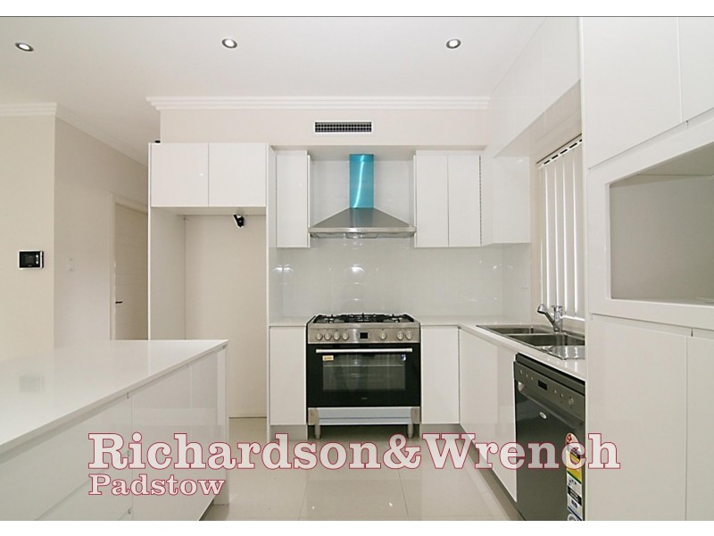 28A Robb Street, Revesby NSW 2212