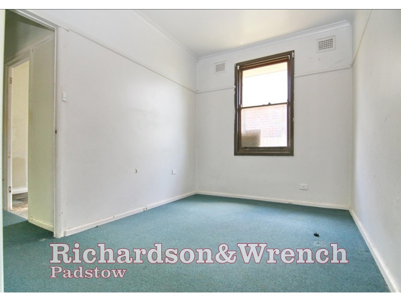 2 Murphy Street, Revesby NSW 2212