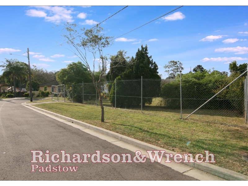 2 Parana Avenue, Revesby NSW 2212