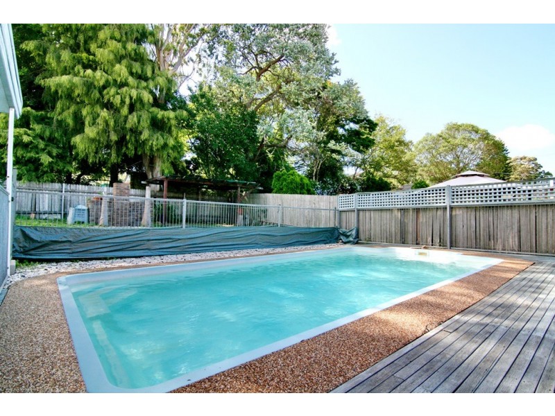 62 Caroline Crescent, Georges Hall NSW 2198