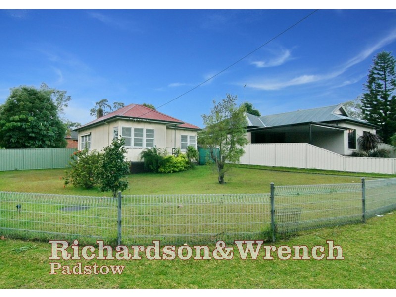 2 Phillip Street, Panania NSW 2213