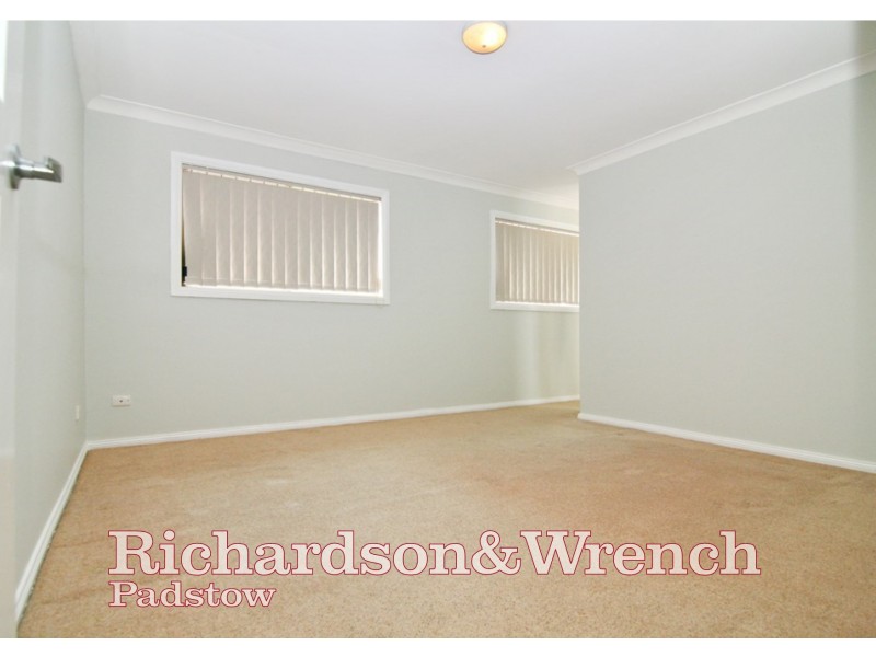 8 Downes Close, Illawong NSW 2234