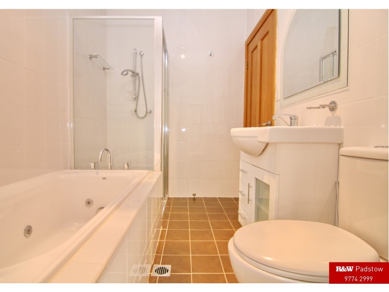 41 Tyalgum Avenue, Panania NSW 2213