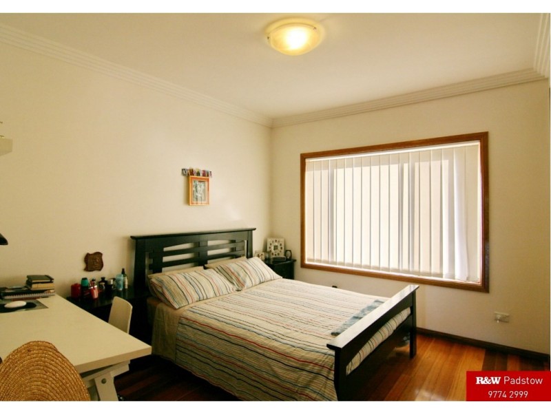 102 Centaur Street, Revesby NSW 2212