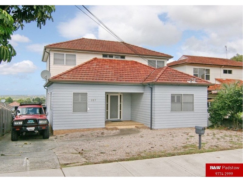 657 Forest Road, Peakhurst NSW 2210