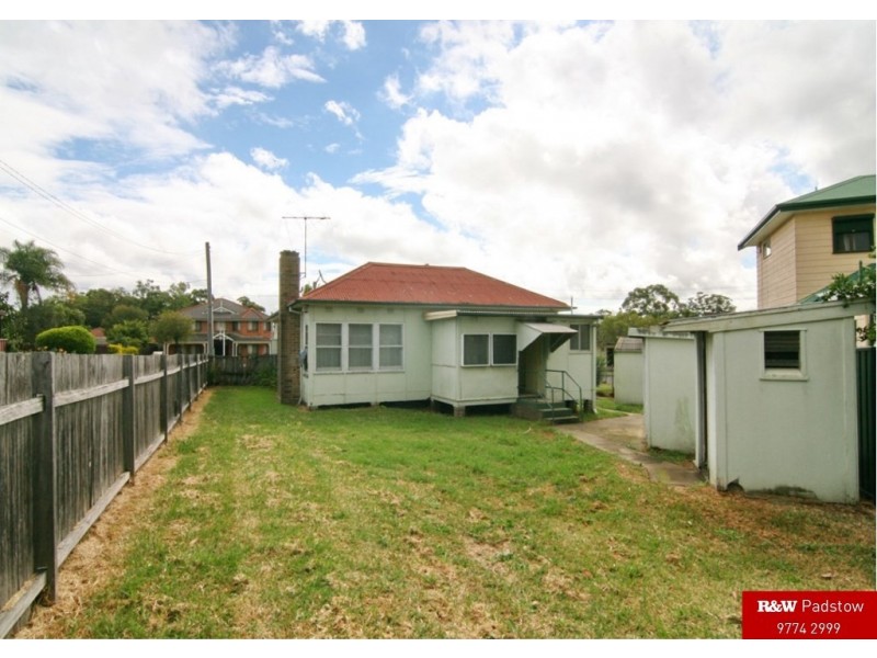 19 Cammarlie Street, Panania NSW 2213