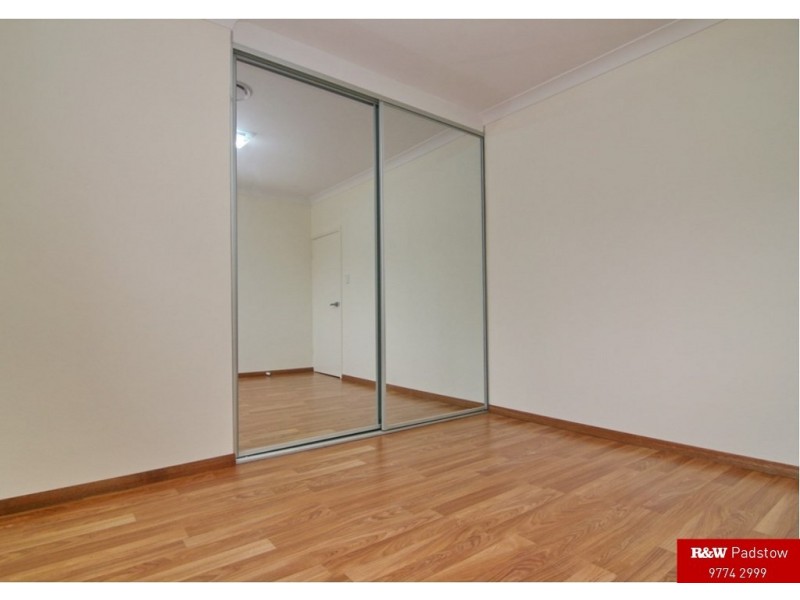 2 Ogilvie Street, East Hills NSW 2213