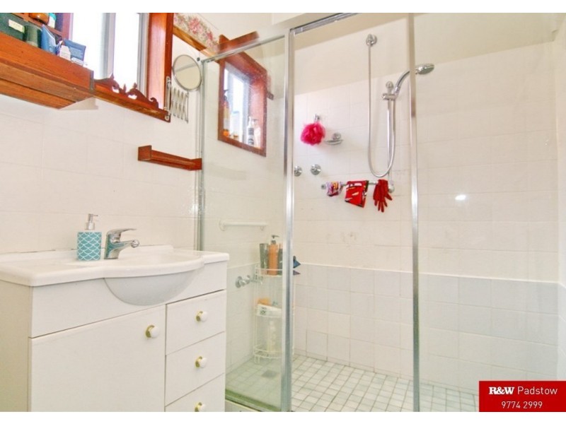 22 Blair Avenue, East Hills NSW 2213