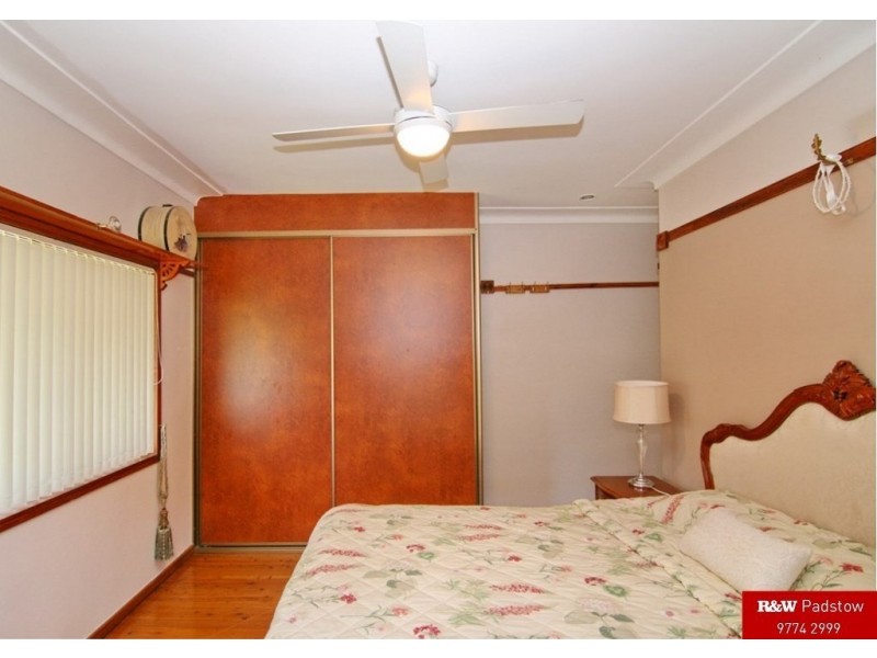 22 Blair Avenue, East Hills NSW 2213