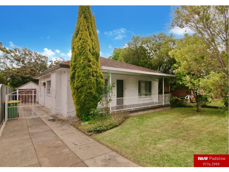 24 Park Road, East Hills NSW 2213