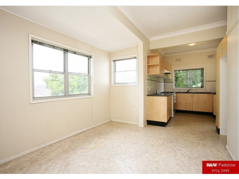 10 Farnham Avenue, Roselands NSW 2196