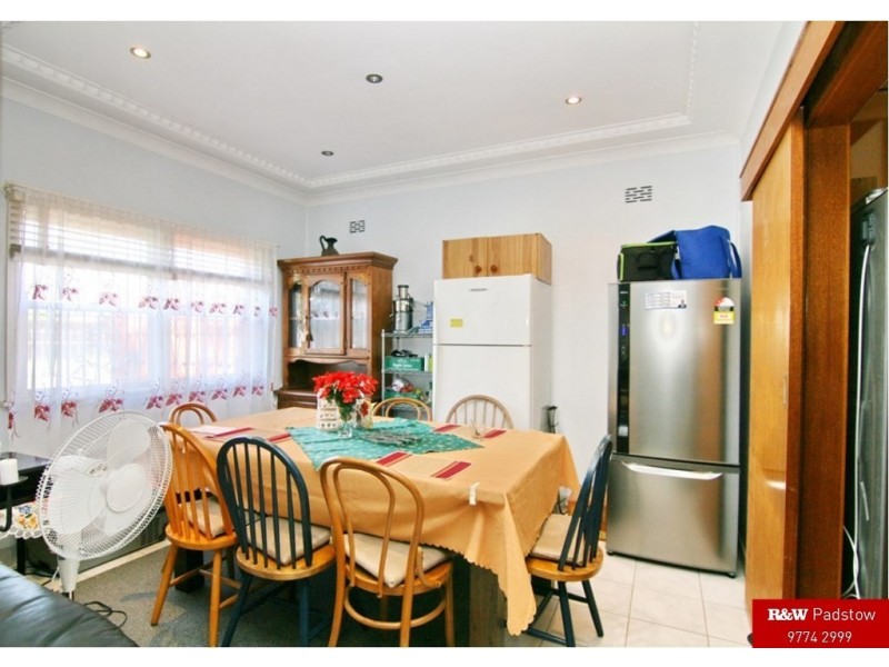 21 Lucas Road, East Hills NSW 2213