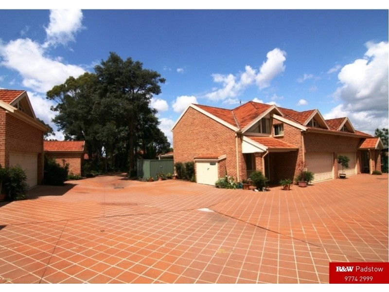 2/19 Gwandalan Road, Padstow NSW 2211