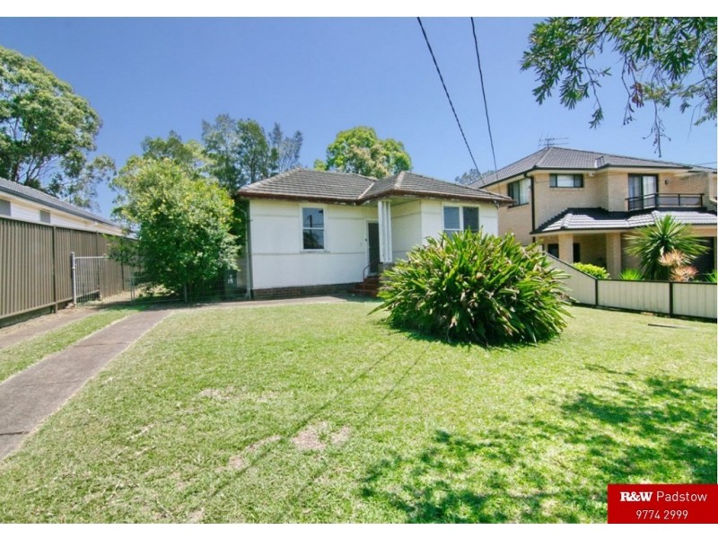 32 Wollongbar Avenue, Panania NSW 2213