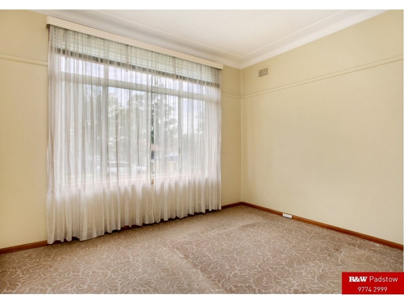 15 Prosser Ave, Padstow NSW 2211